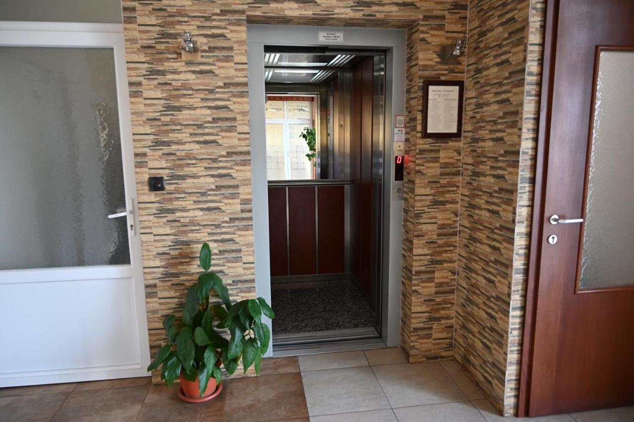 Harmony Hotel Kumanova Dış mekan fotoğraf