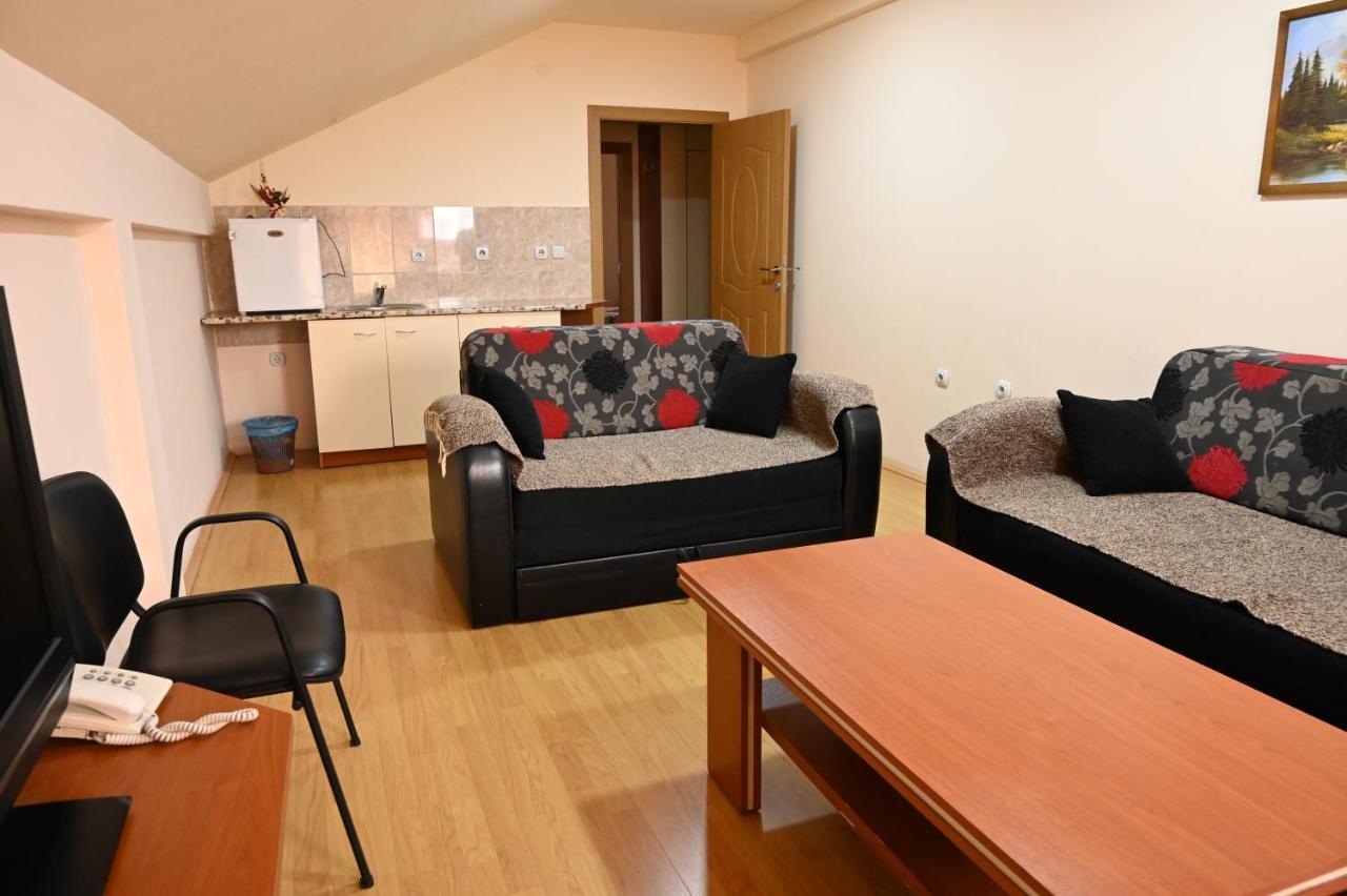 Harmony Hotel Kumanova Dış mekan fotoğraf